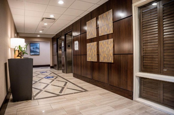 Hilton Garden Inn Fayetteville - Fort Bragg image 11