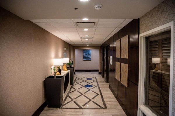 Hilton Garden Inn Fayetteville - Fort Bragg image 12